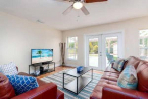 Beautiful Completed Remodeled Home Near Downtown